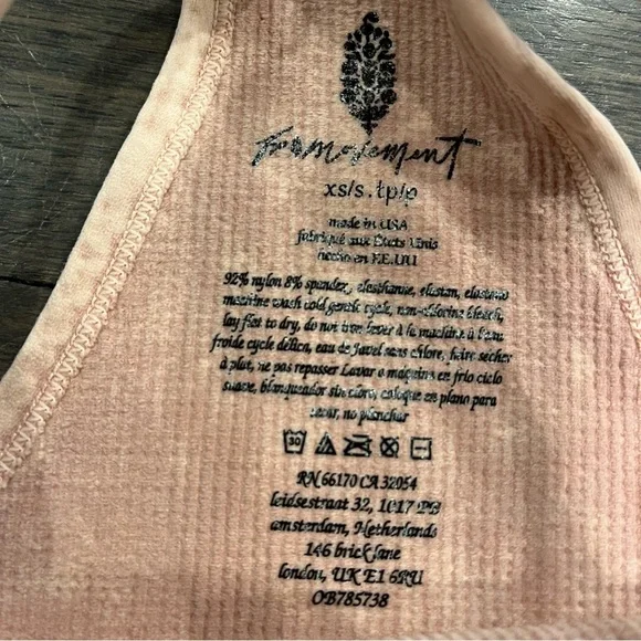 NWOT FP Movement Happiness Runs Crop - Picture 6 of 6